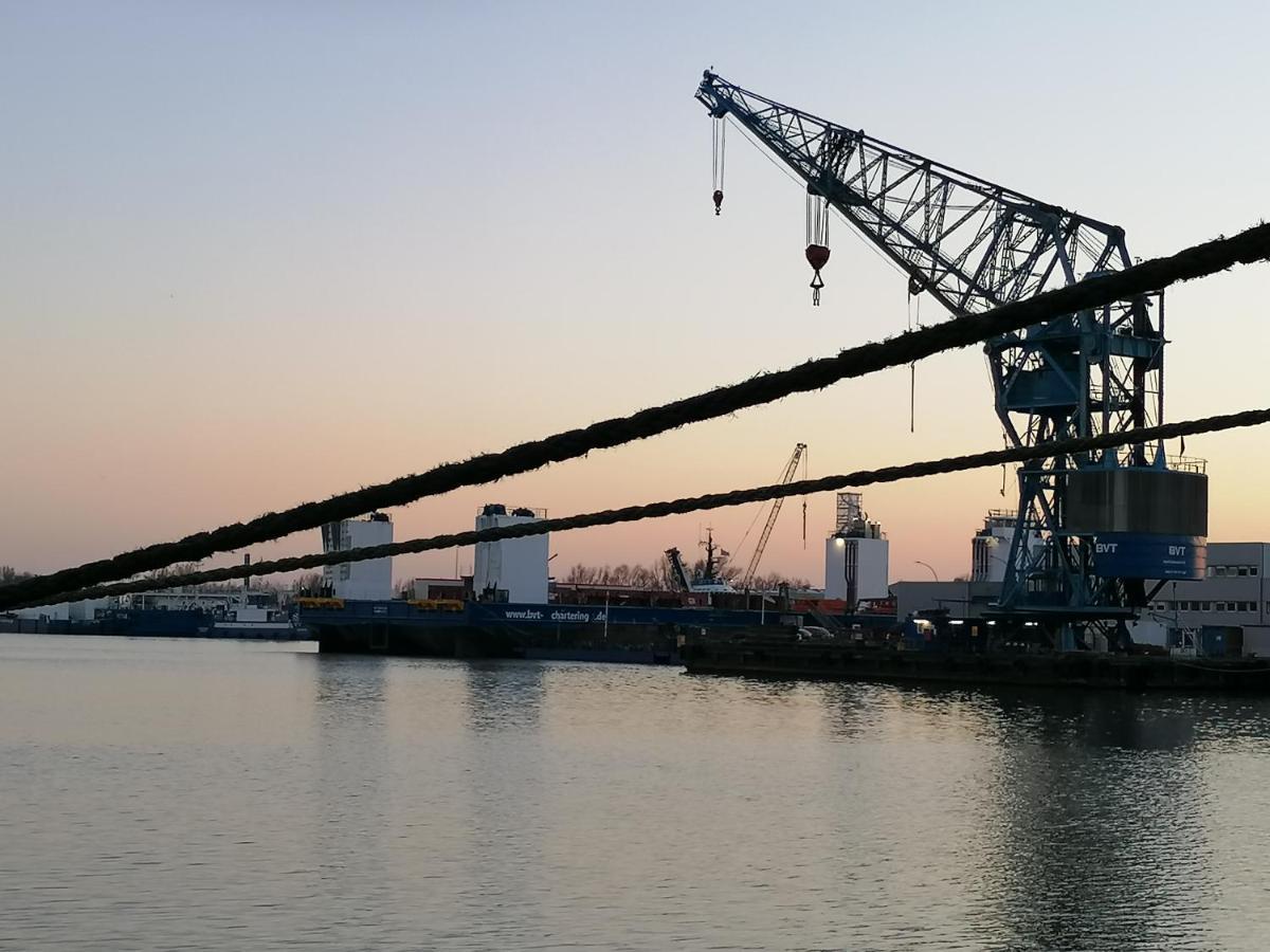 Ferienwohnung Breitschuhs Havenwelten Bremerhaven Ngoại thất bức ảnh